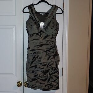 Cachet sleeveless ruching  Gunmetal  dress bling embellishment  Sz 4 NWOT